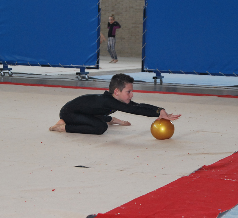 Mendillorri acogió la Primera Fase de los Juegos Deportivos de Gimnasia Rítmica